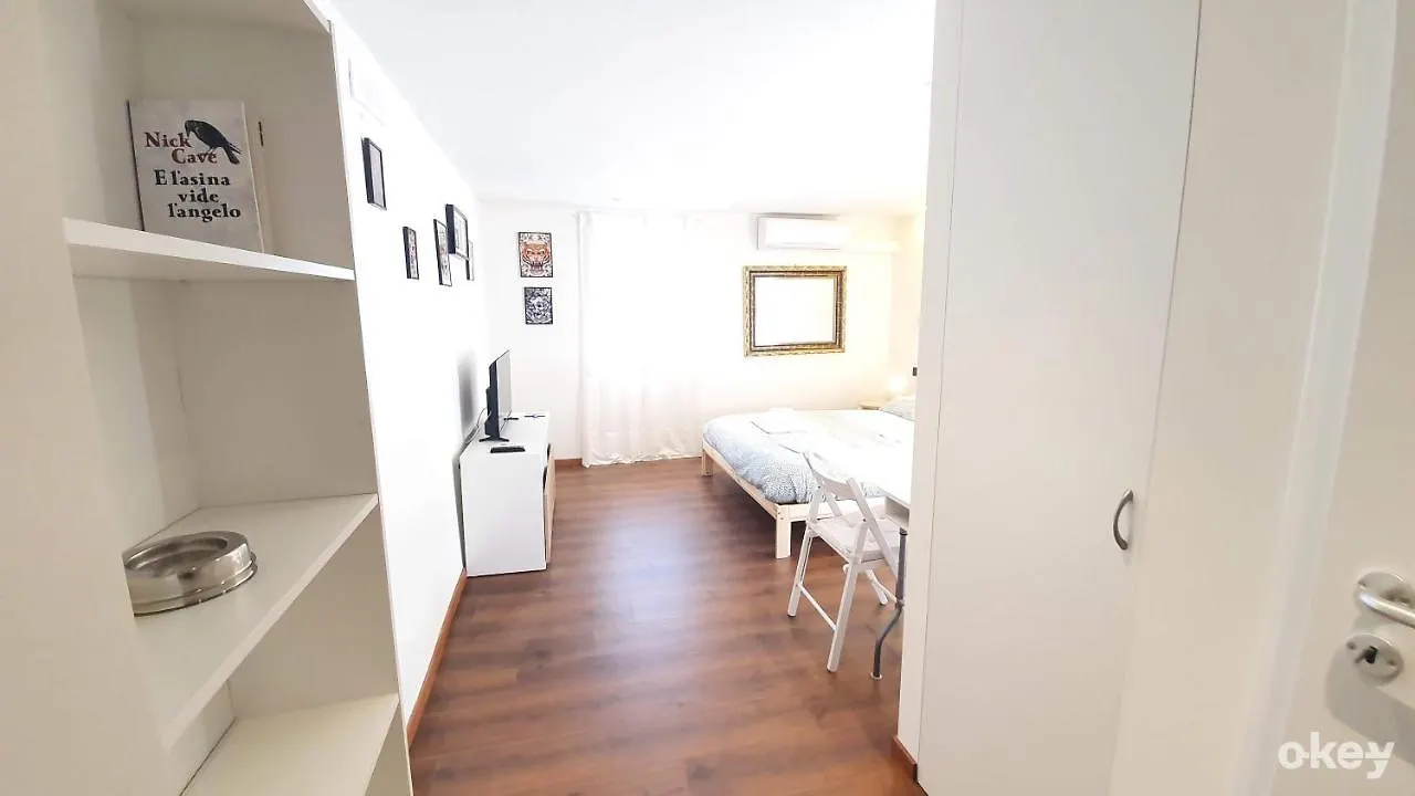 La Terrazza Tra I Tetti Studio - Bari Centro Apartment